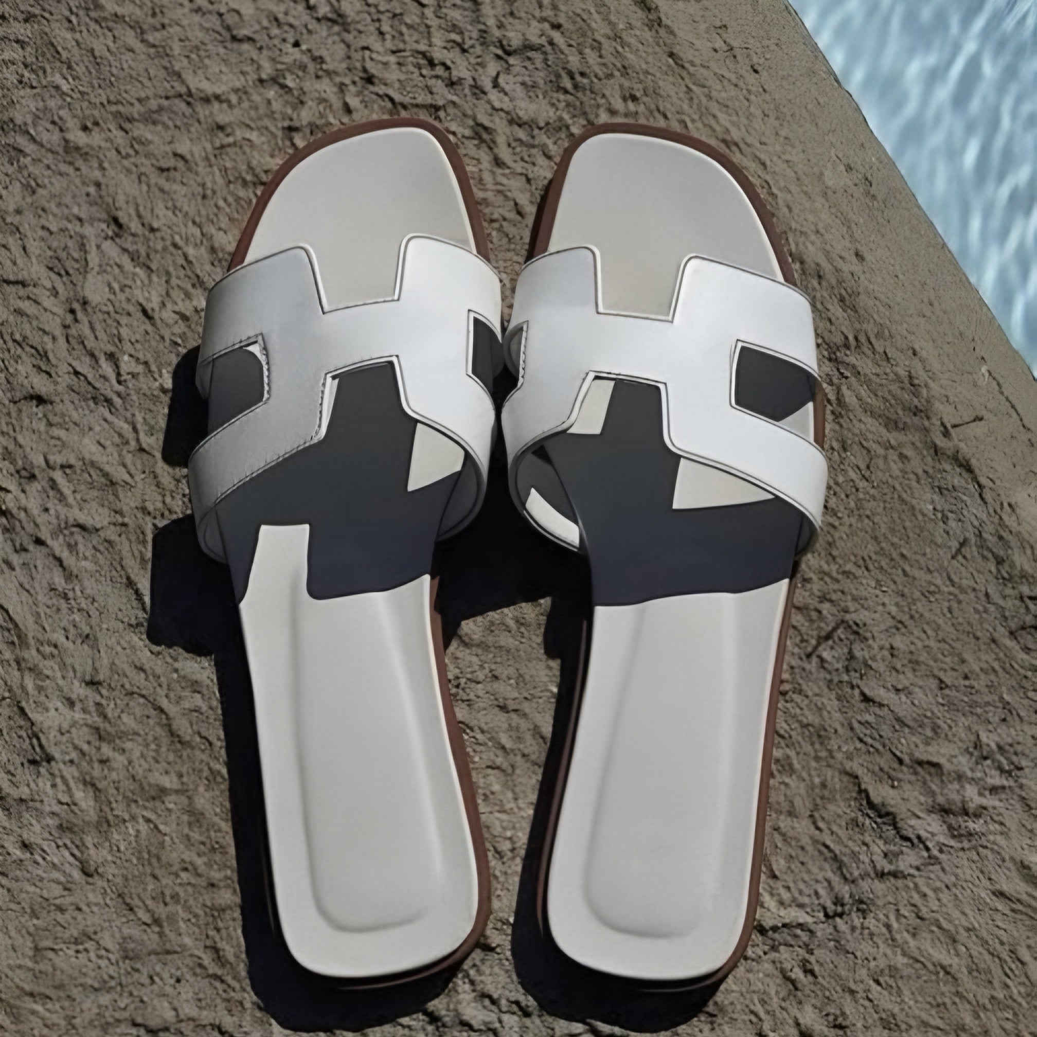 Lyle Women Sandals